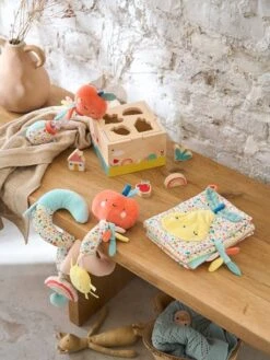 Bâton De Pluie CROQUE LA VIE Rouge - Vertbaudet -Jouets Séries Magasin baton de pluie croque la vie 3