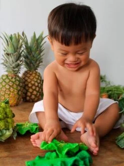 Jouet De Dentition Kendall La Feuille De Chou - OLI & CAROL Vert - Oli Et Carol -Jouets Séries Magasin jouet de dentition kendall la feuille de chou oli carol 3