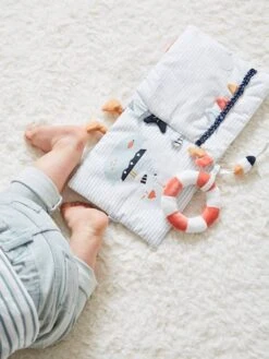 Livre D'éveil Accordéon LEON SUR LE PONTON Multicolore - Vertbaudet -Jouets Séries Magasin livre deveil accordeon leon sur le ponton 4