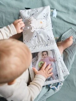 Livre D'éveil Et Photos CÉLESTE Bleu - Vertbaudet -Jouets Séries Magasin livre deveil et photos celeste 5