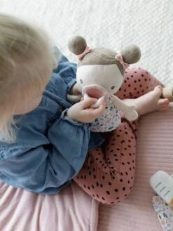 Poupée LITTLE DUTCH Bébé Rosa Et Ses Accessoires Rose - Little Dutch -Jouets Séries Magasin poupee little dutch bebe rosa et ses accessoires 5
